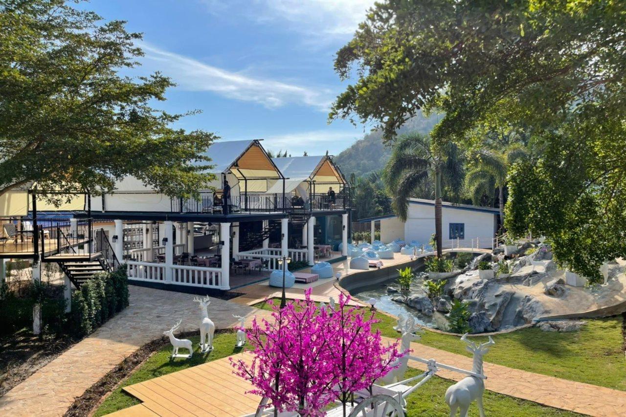 Mont Blanc Base Camp Khaoyai Pakchong