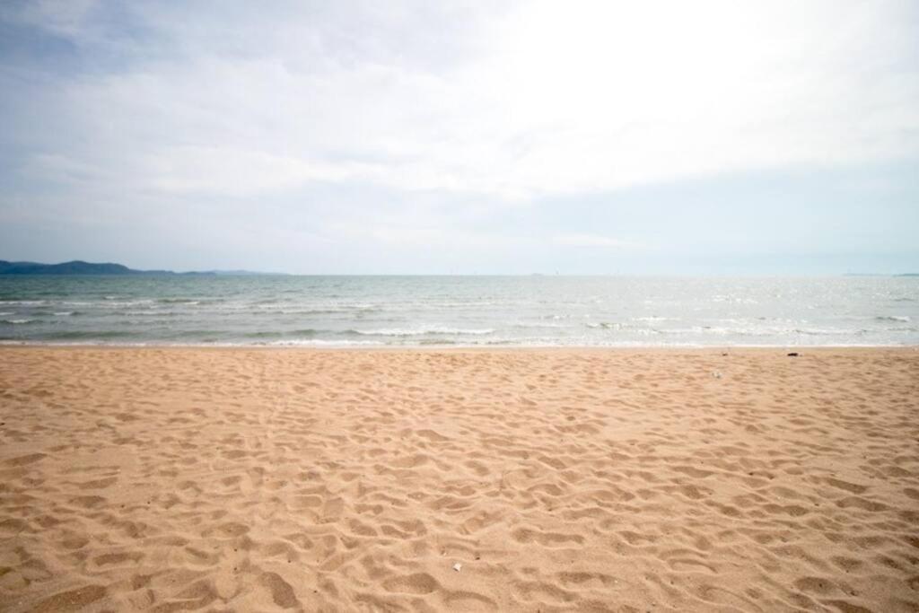 Apartment Grand Florida Beachfront Na Chom Thian