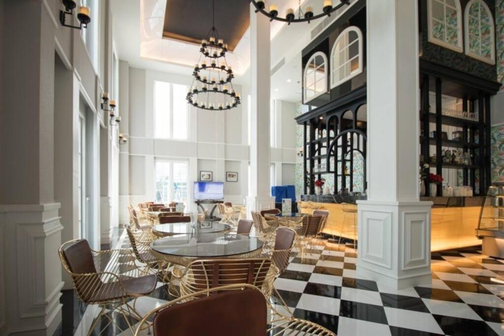 Grand Florida Beachfront * Na Chom Thian