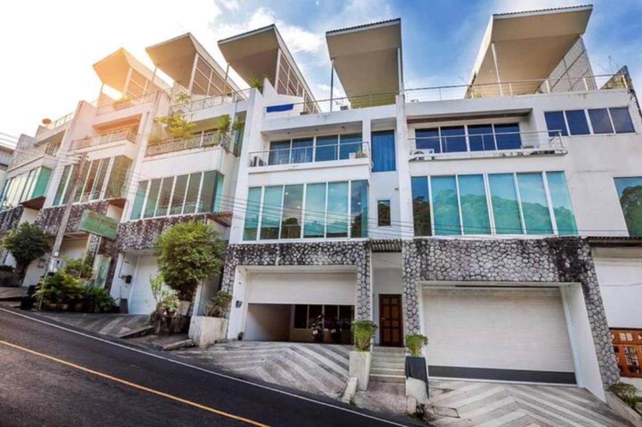 Villa: Oceanview Pool With Thai Hospitality Villa *