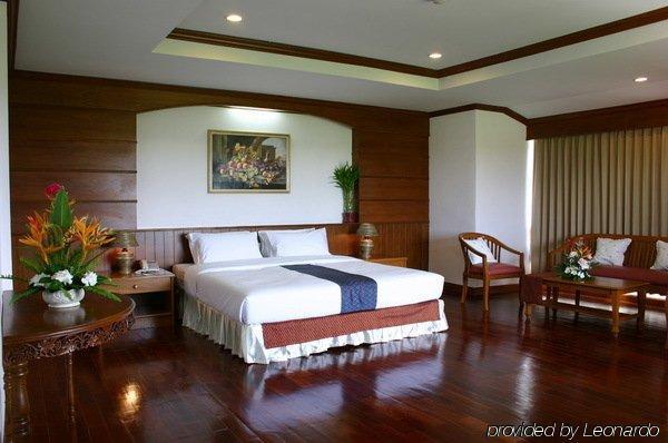Life Up And Chiang Mai