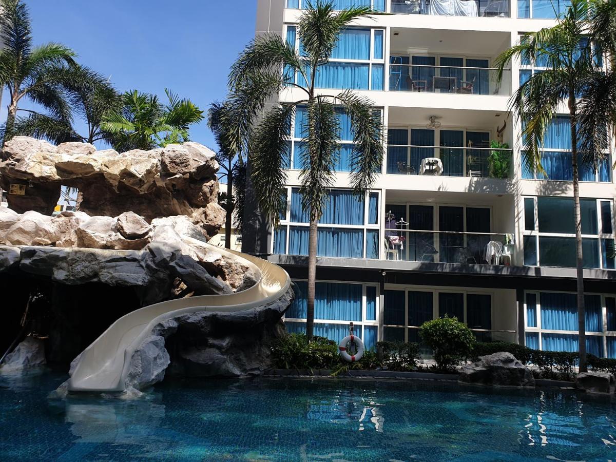 Centara Avenue 2 Bedrooms Pool View *