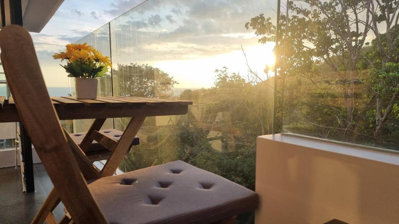 B504-partial Seaview Floor 1br *