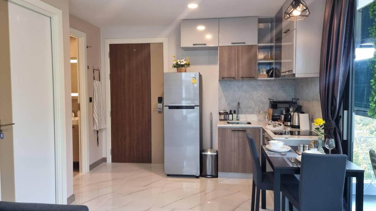 B504-partial Seaview Floor 1br Apartment