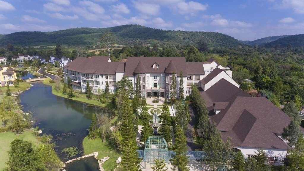Hotel U Khao Yai 4*
