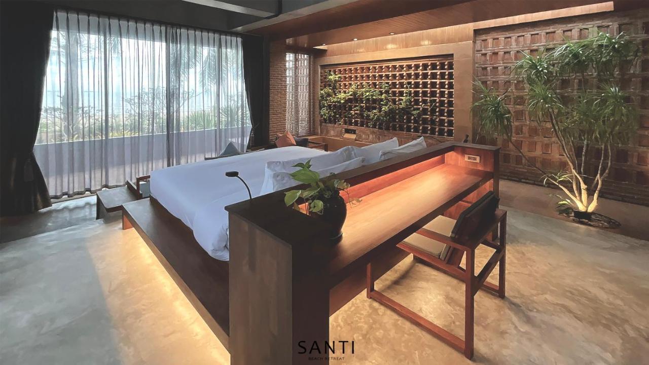 Resort Santi Retreat