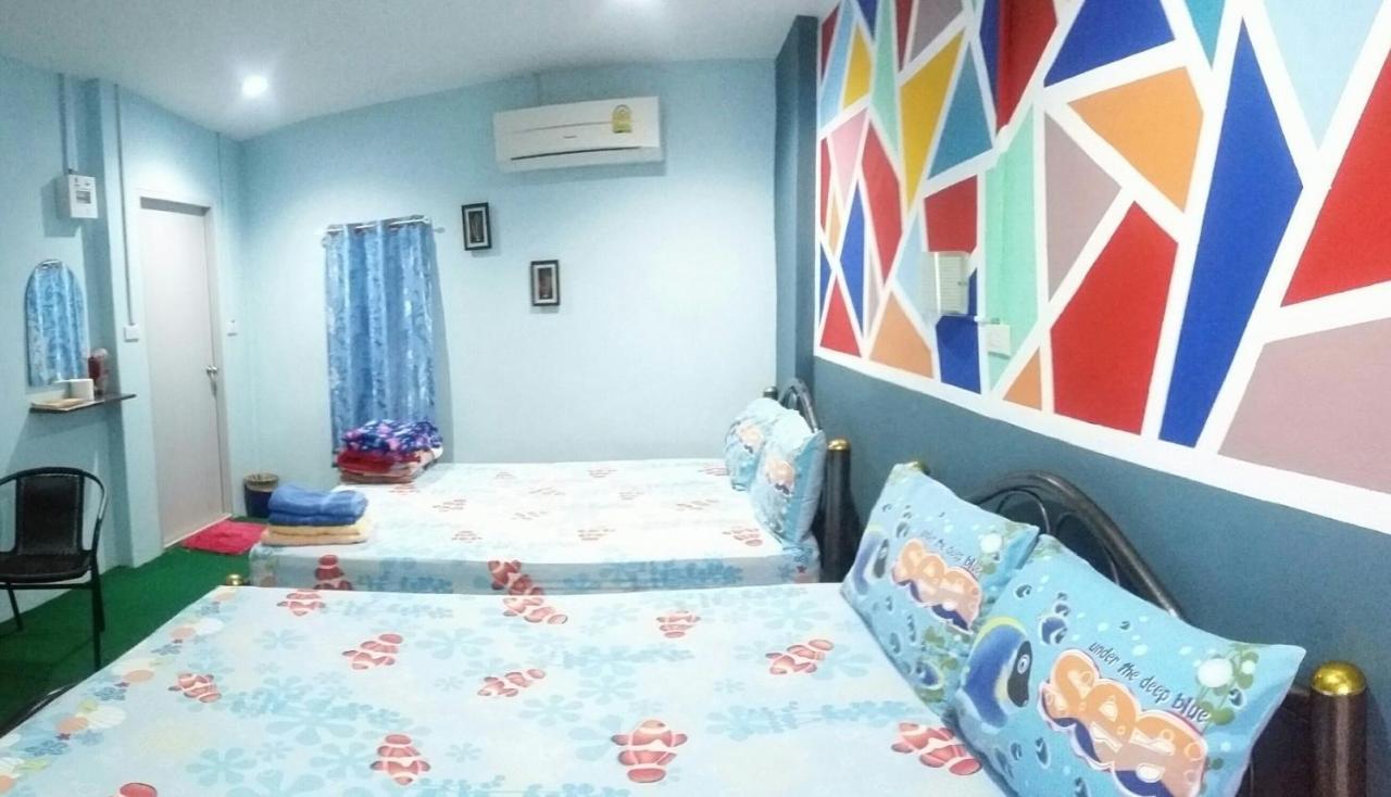 Bed & Breakfast Adrian View Ko Si Chang