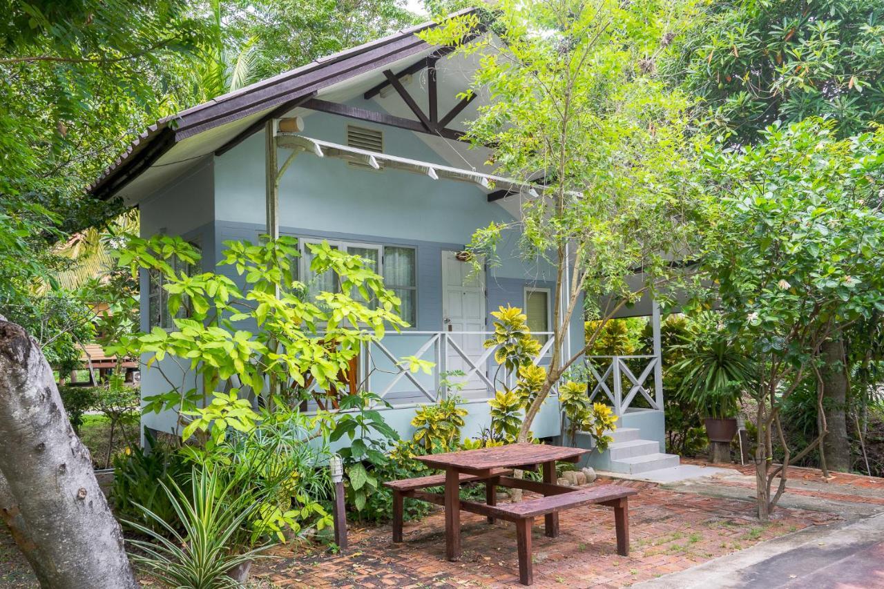 Baansuansabai Phloenpanmai Samut Songkhram