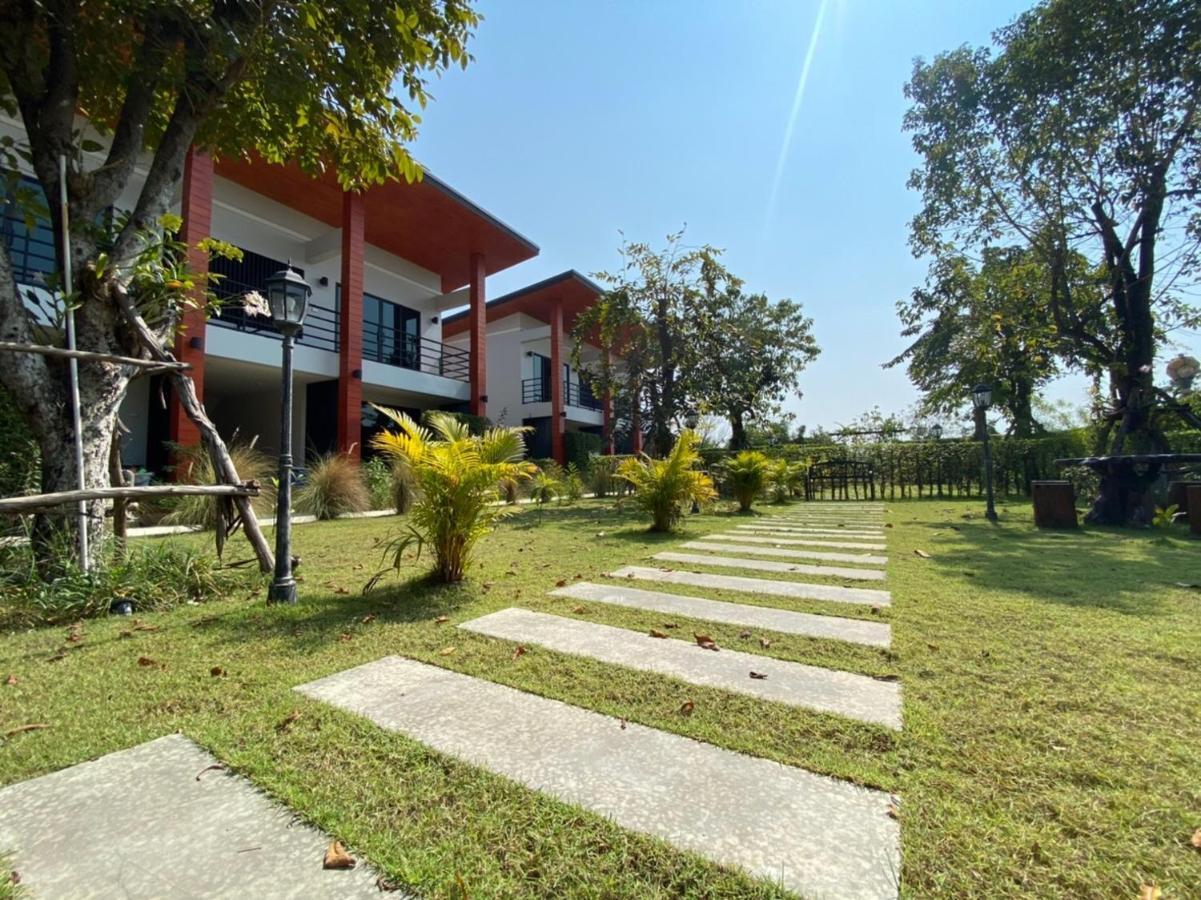 บ้านเพลิน Nakhon Sawan