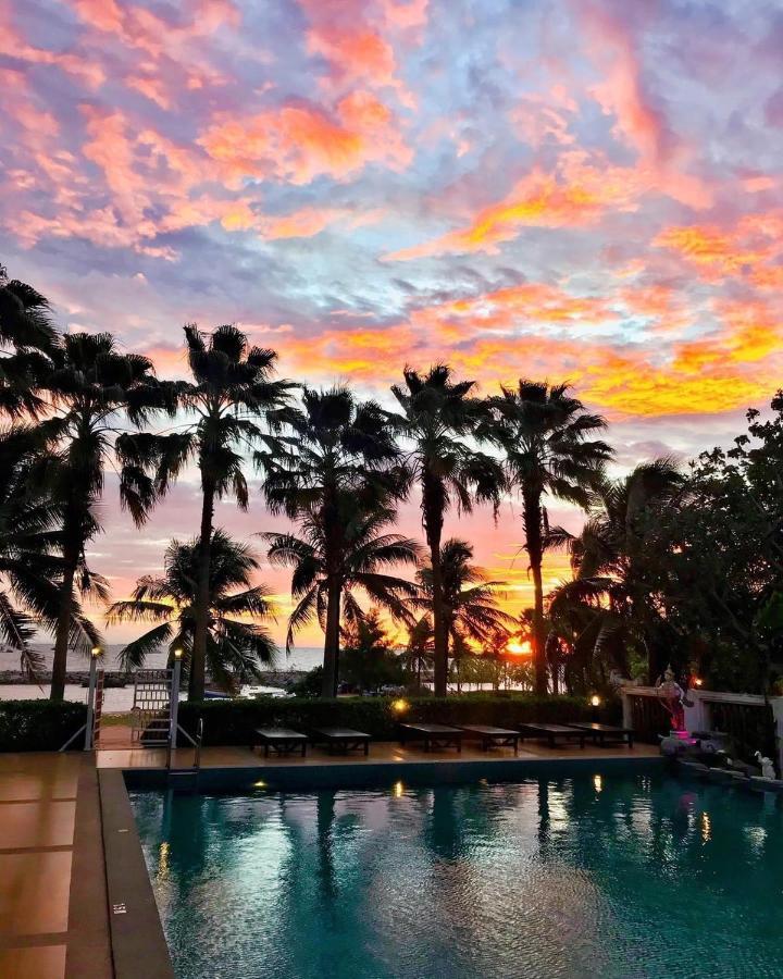 The Pattaya 5* Na Chom Thian