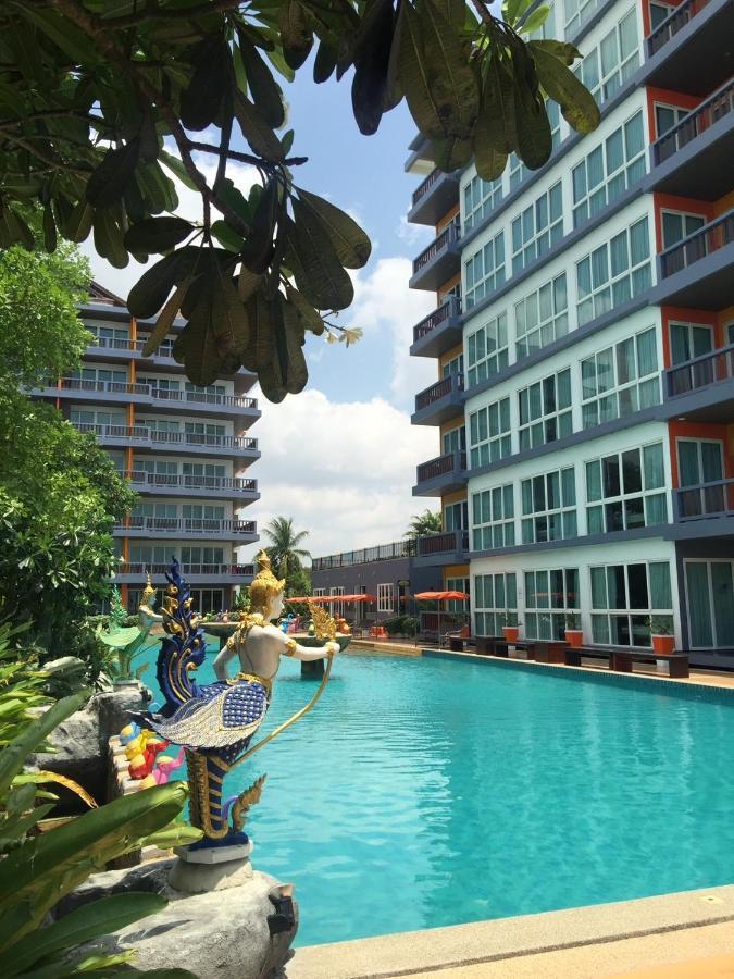 The Pattaya Hotel Na Chom Thian