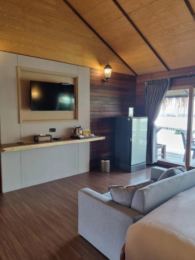 Resort Ruknam Ban Hin Hak