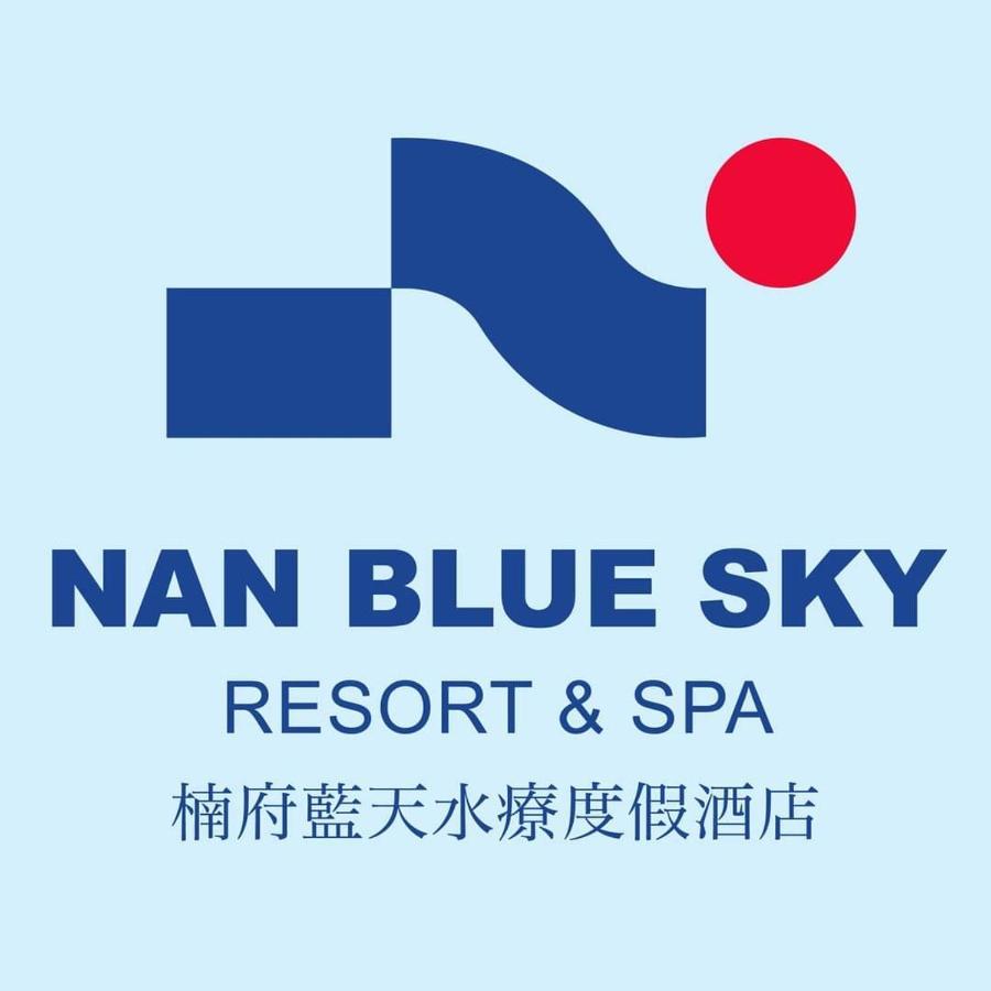 Resort Bluesky And *