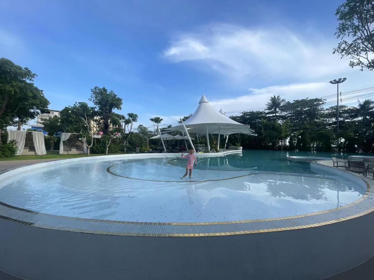 Apartment Copacabana 中天海滩寇芭酒店公寓 Jomtien Beach
