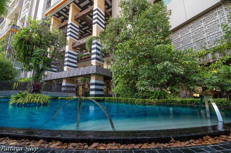 The Riviera Pet Friendly Aparthotel