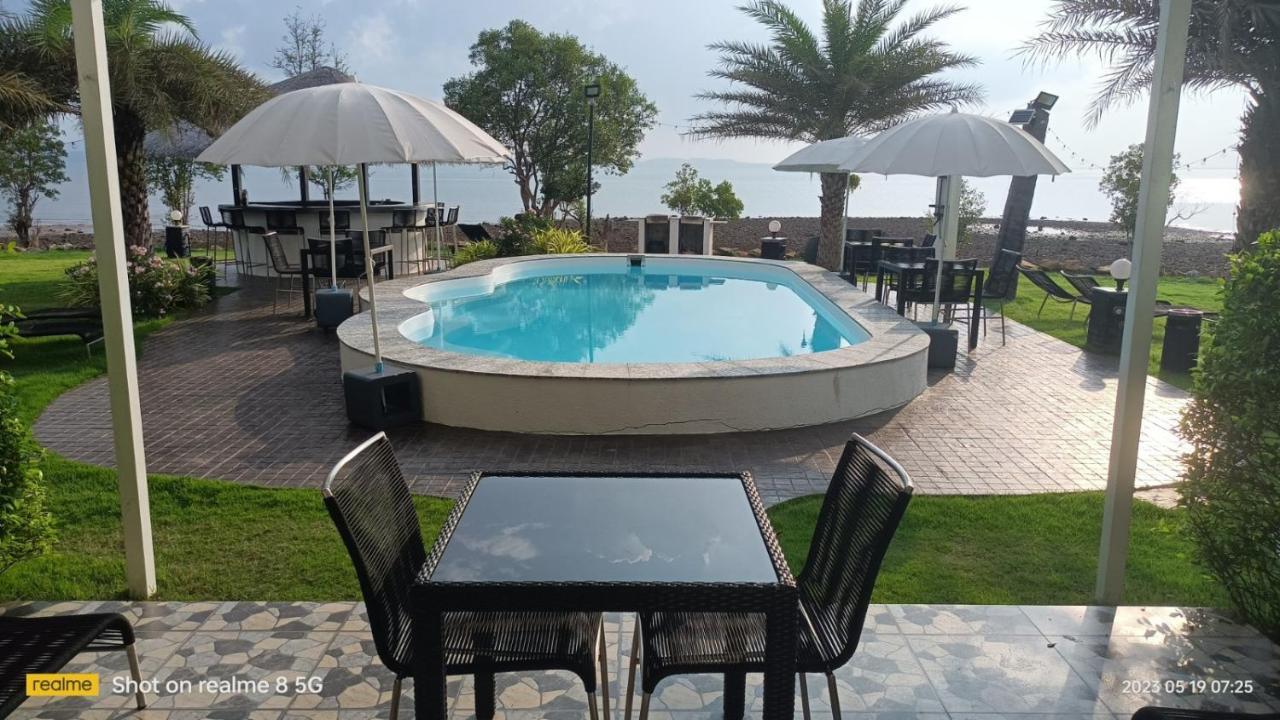 Apartamento Ganze Beachfront-pool-villa-apartment *