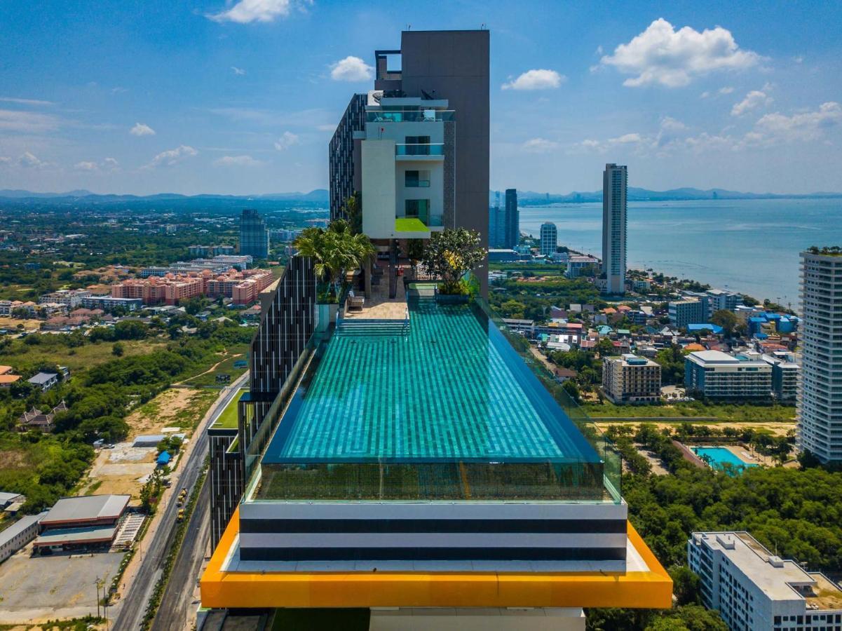 Aparthotel The Riviera Pet Friendly Jomtien Beach