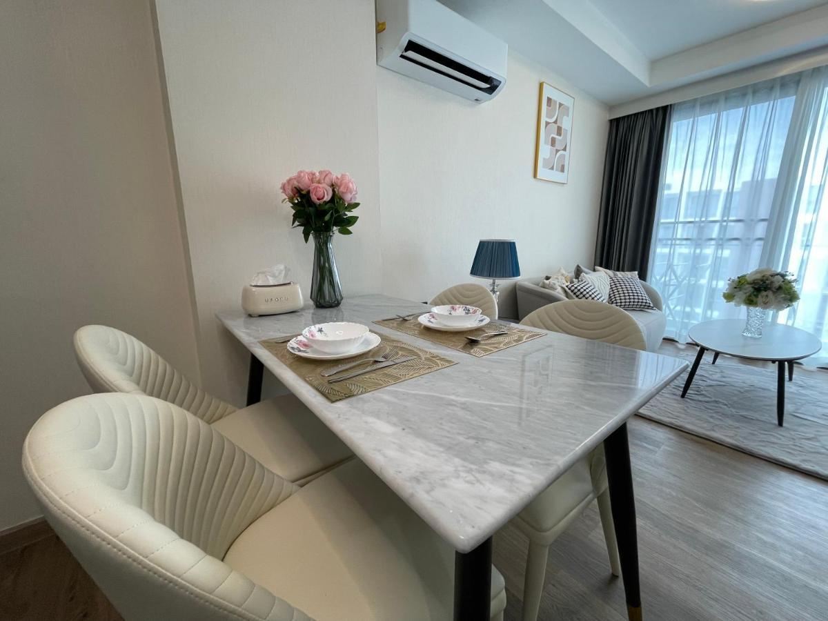 The One Chiangmai Apartment *