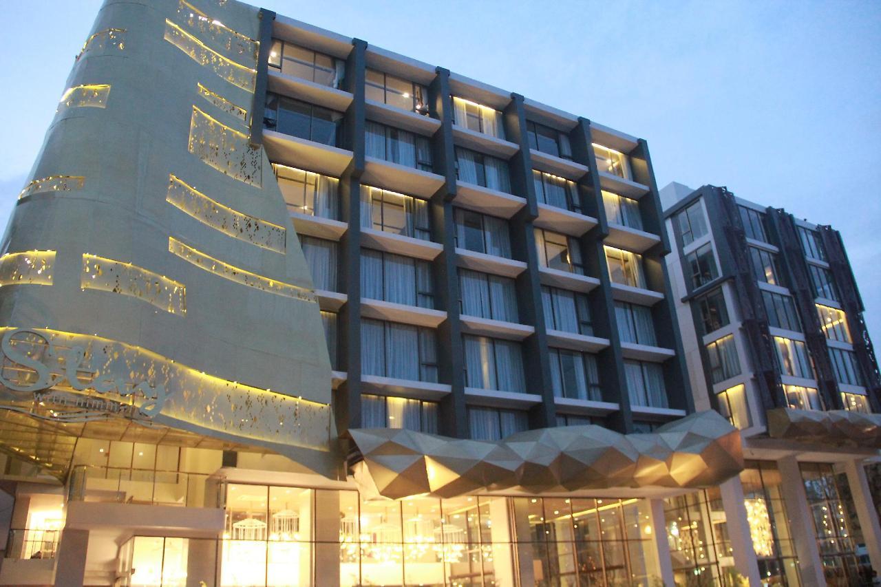 Hotel With Nimman