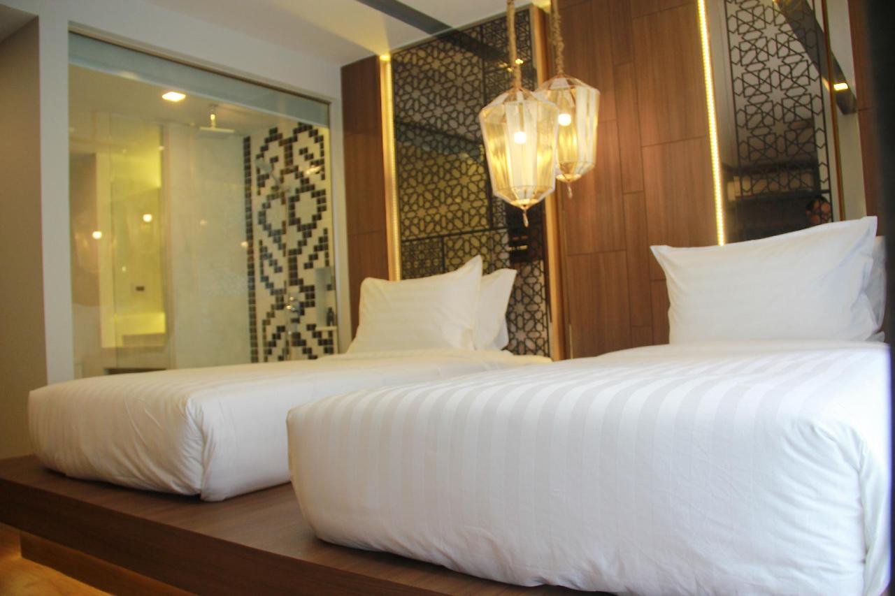 Hotel With Nimman Chiang Mai