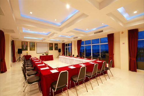 Seaside Pattaya 3* Jomtien Beach