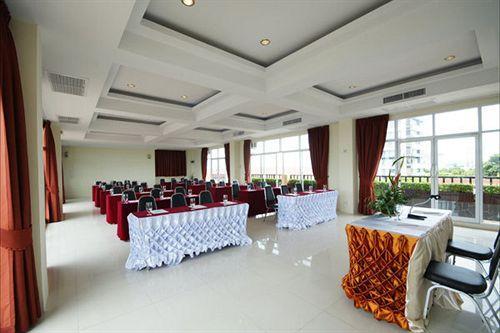 Seaside Pattaya 3* Jomtien Beach