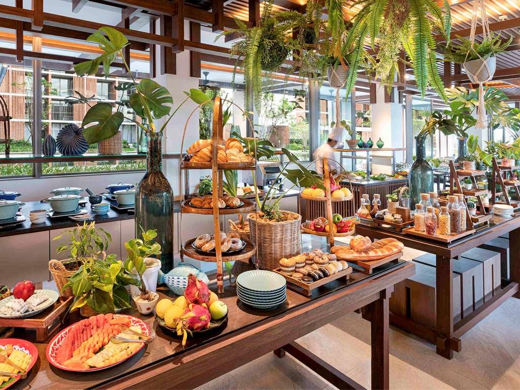 Pullman Khao Lak Hotel *