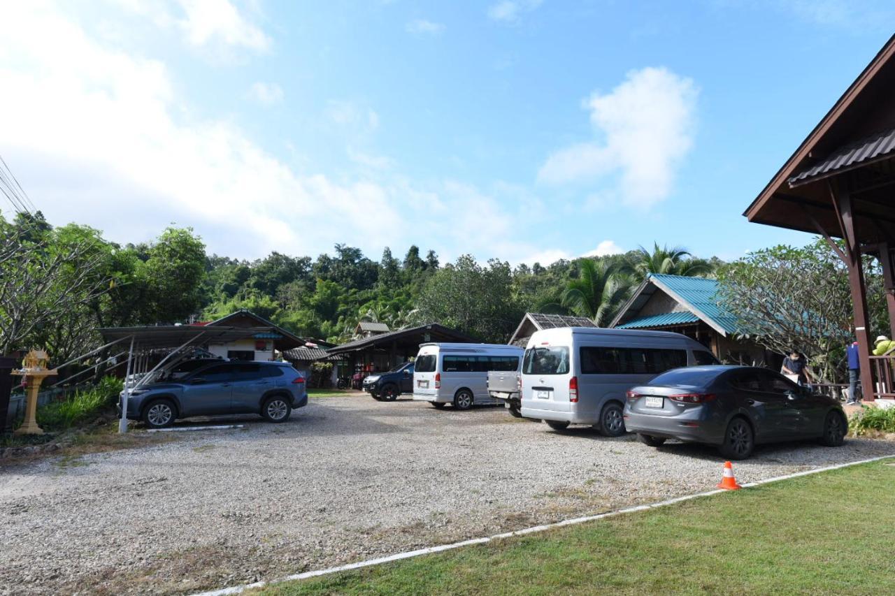 เฮินไต แม่ลาน้อย Ban Mae La Noi