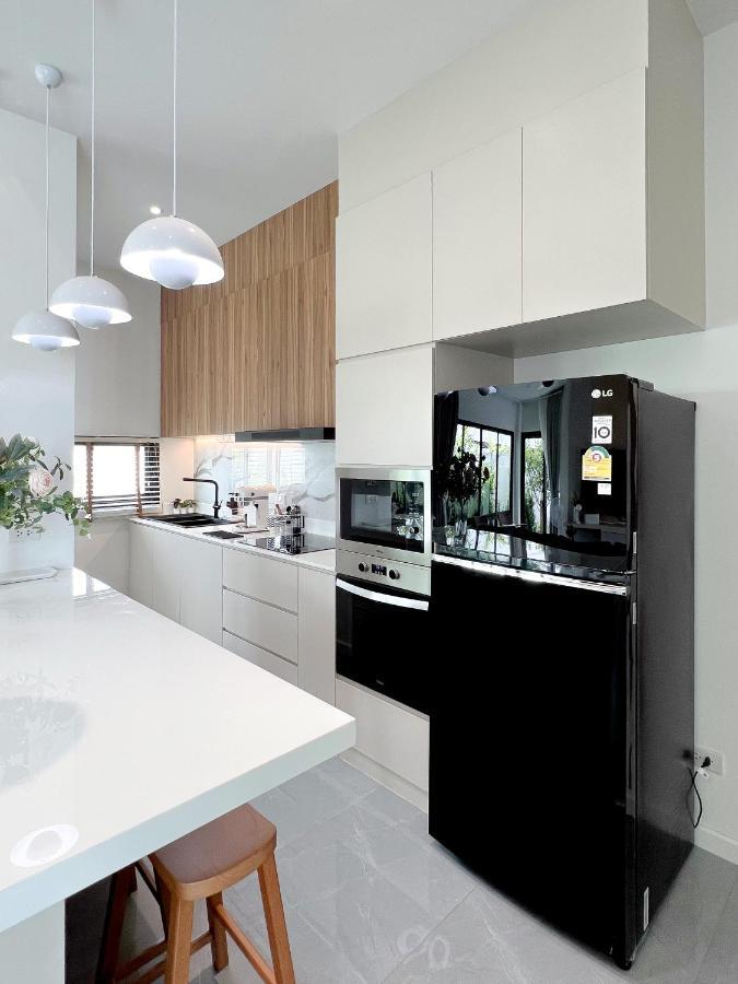 Harmonic Pool Villa-3br, 3 Bath, 2 Kitchen Hua Hin