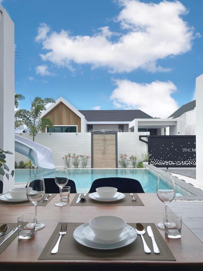 Harmonic Pool Villa-3br, 3 Bath, 2 Kitchen *