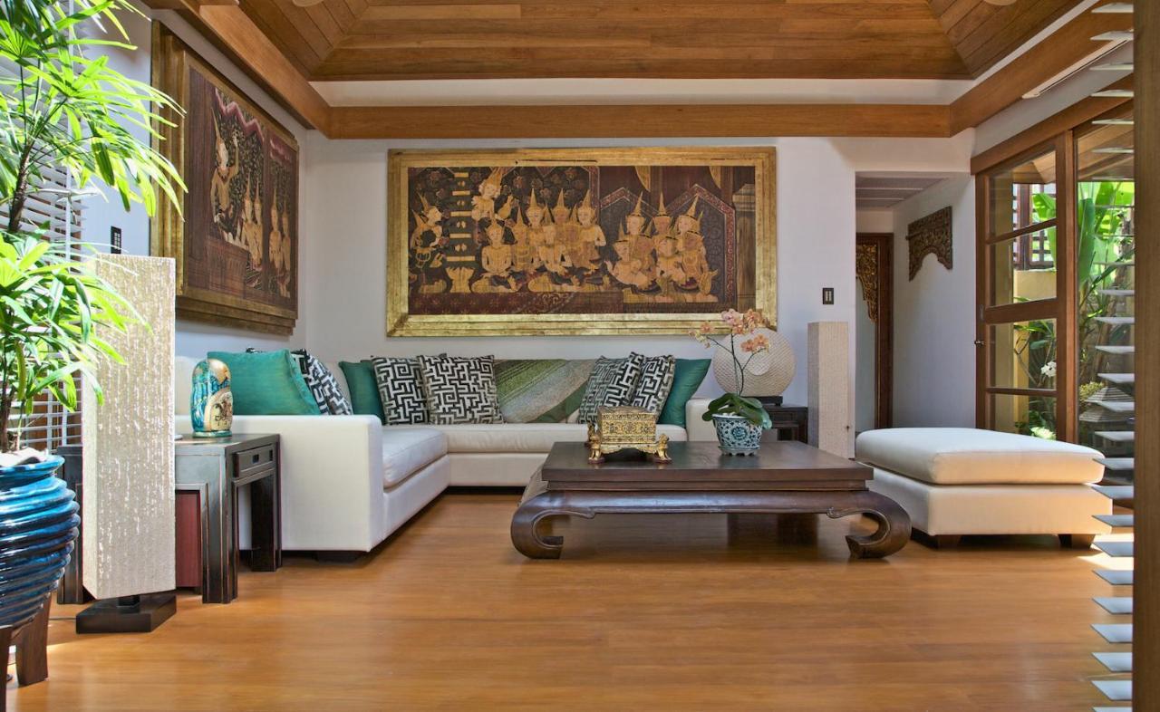 Upni Duniya - Luxury, Beachfront 9-suites Villa *