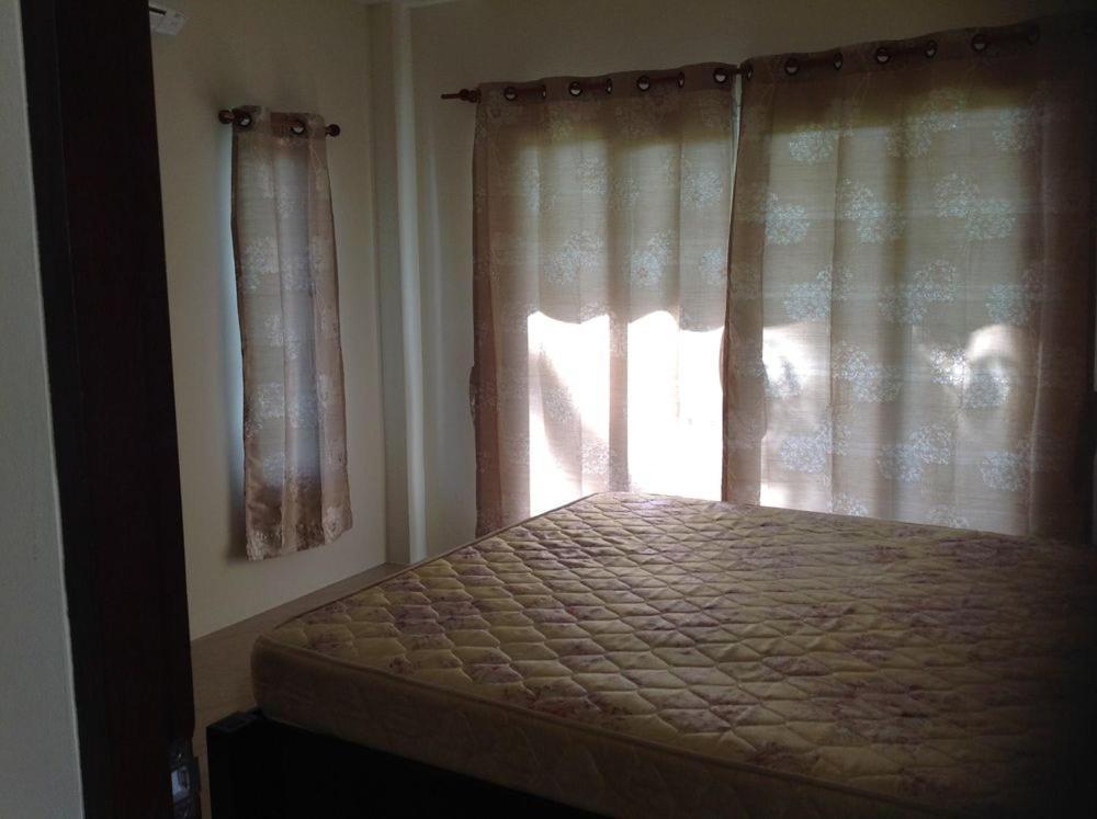 Ban Sabai Woktum Apartment Thongsala