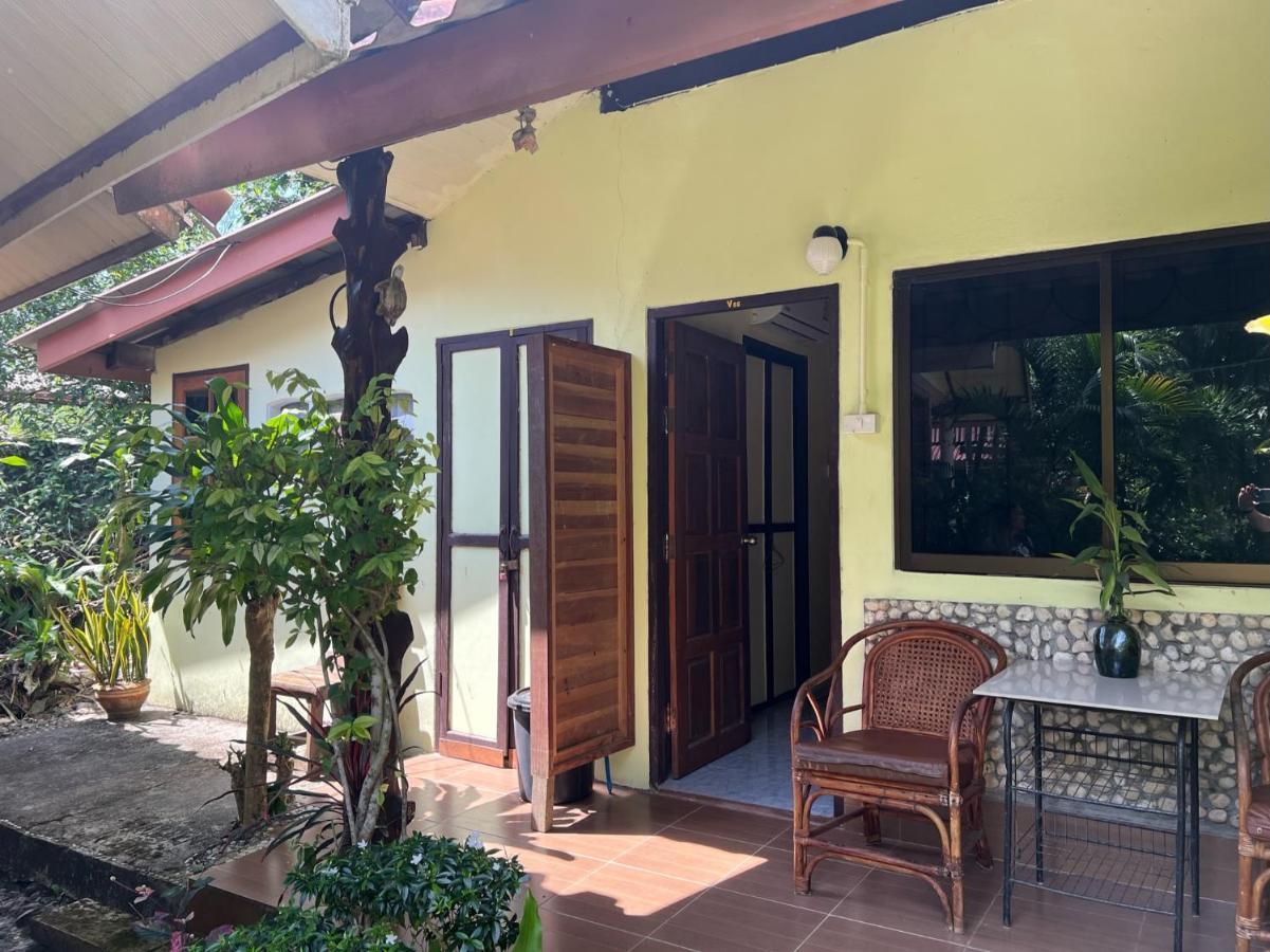 Resort Garden Bungalow *