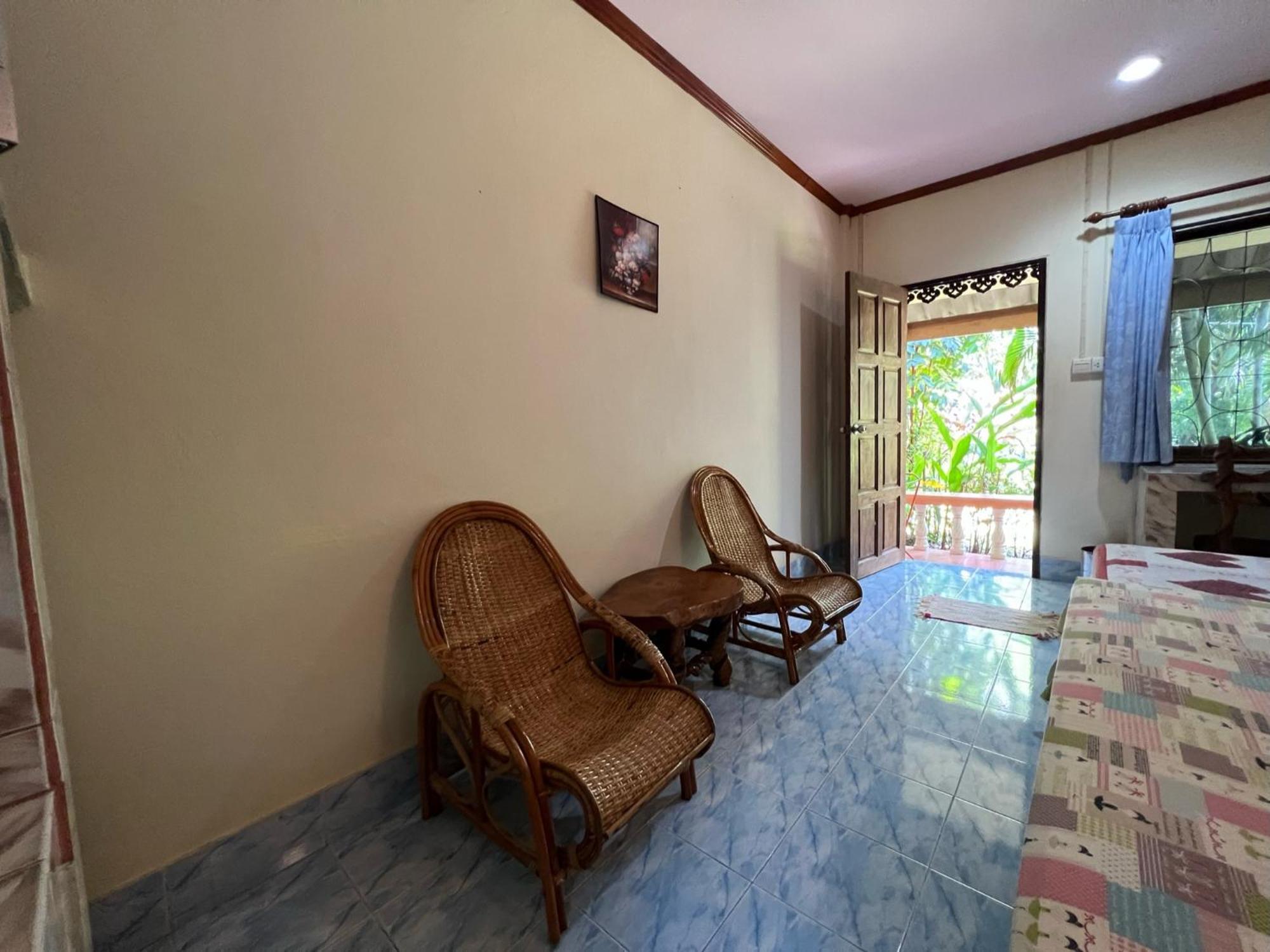 Resort Garden Bungalow Thai Mueang
