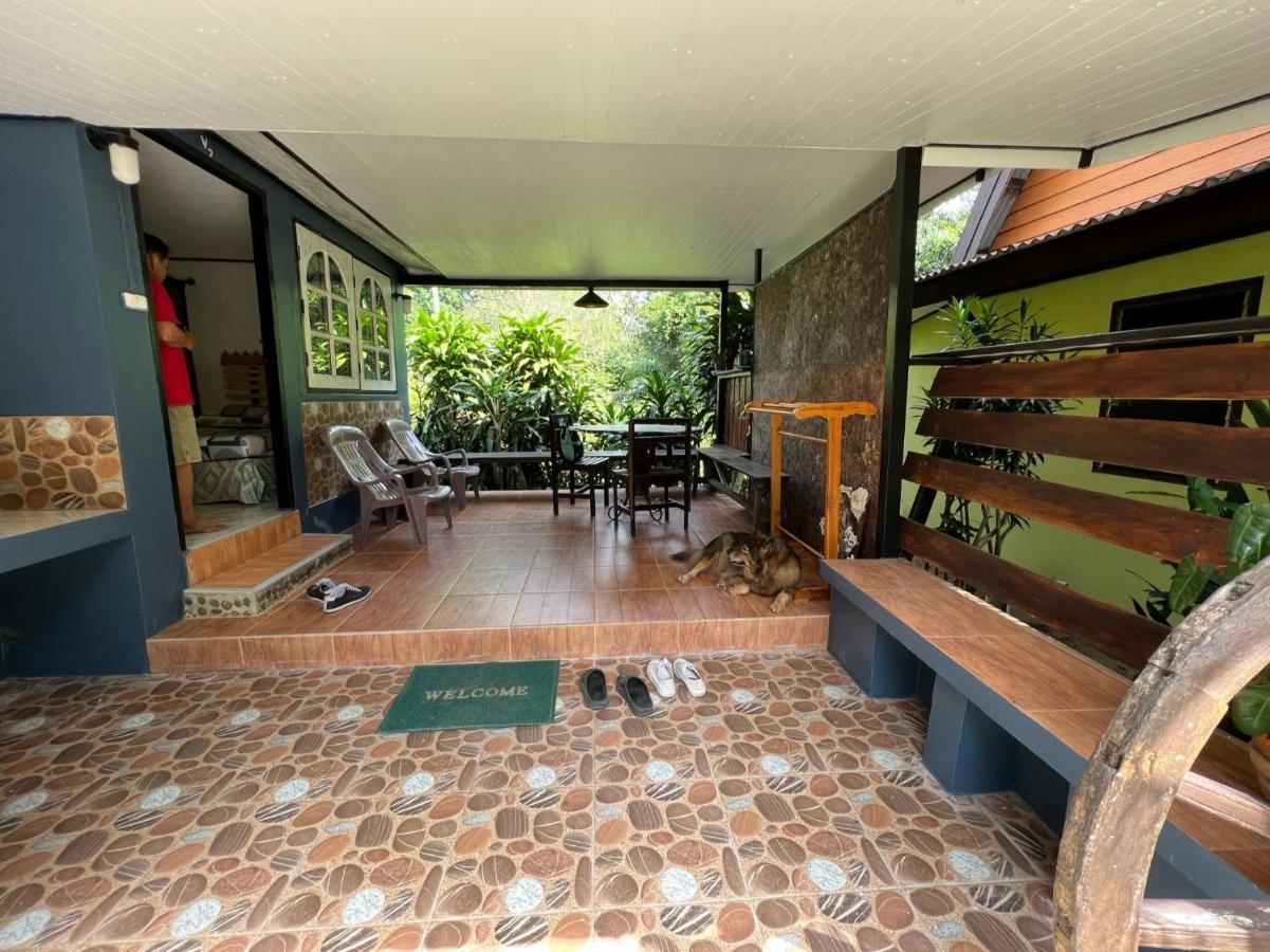 Resort Garden Bungalow
