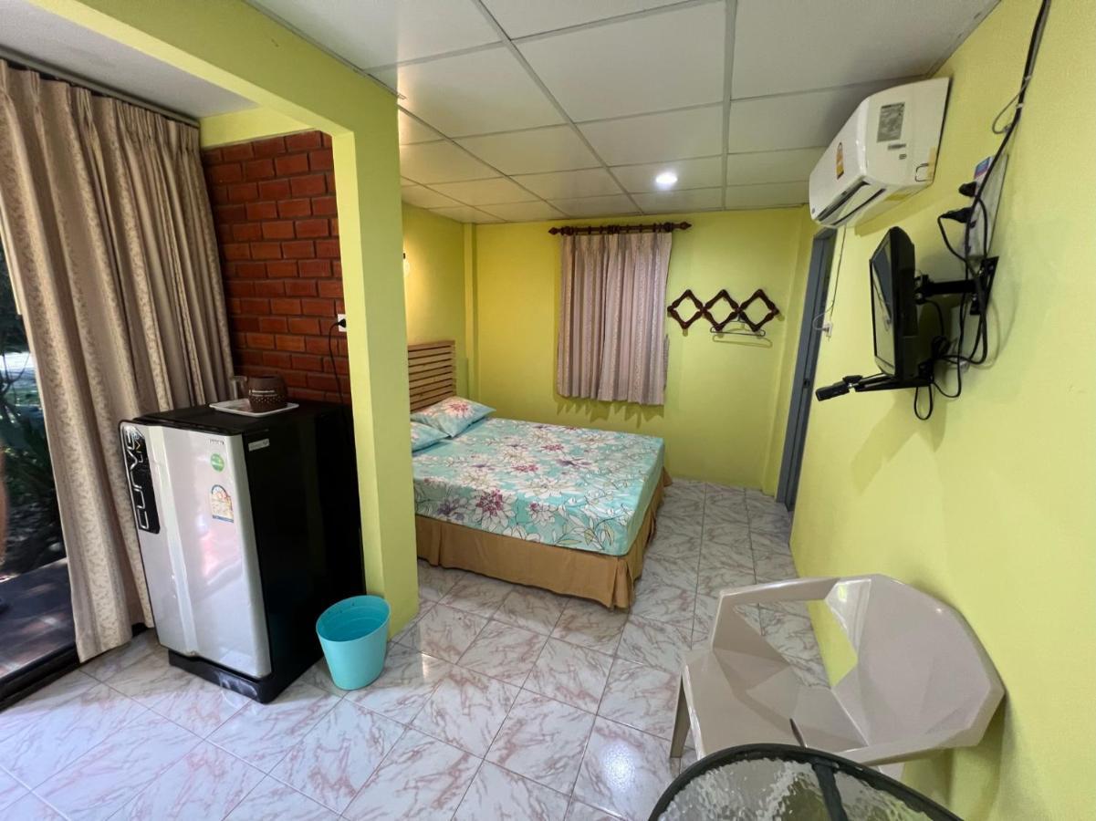 Resort Garden Bungalow *