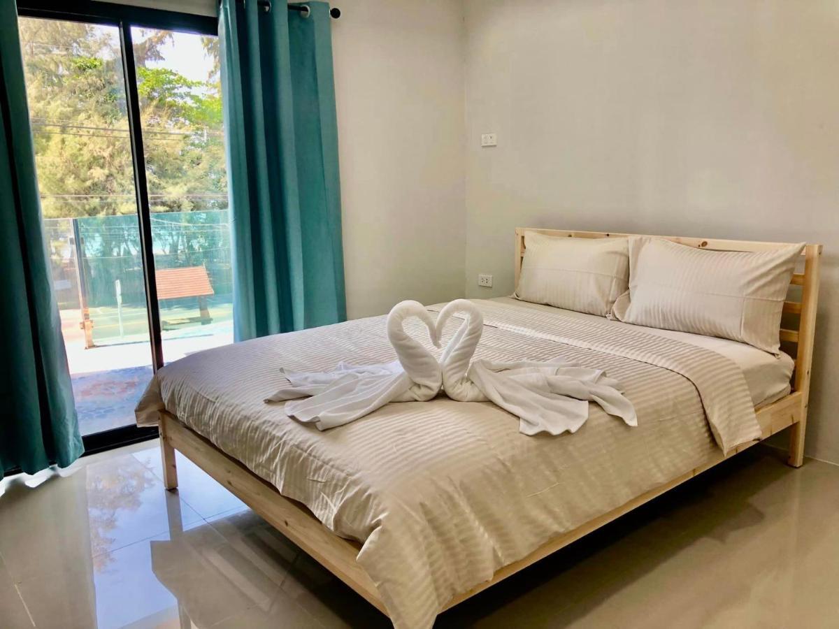 Hotel Emma Ban Phe