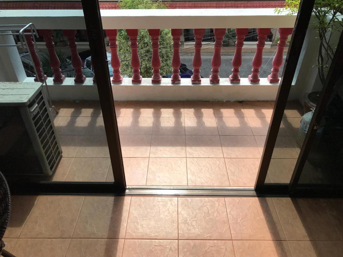 Sv. House Hotel Jomtien Beach