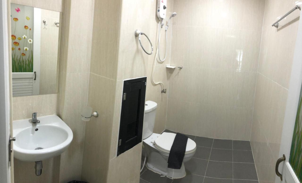 Emma Hotel *