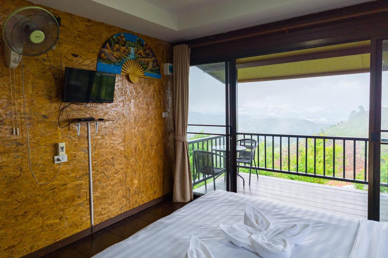 ม่อนสายลม ม่อนแจ่ม Resort *