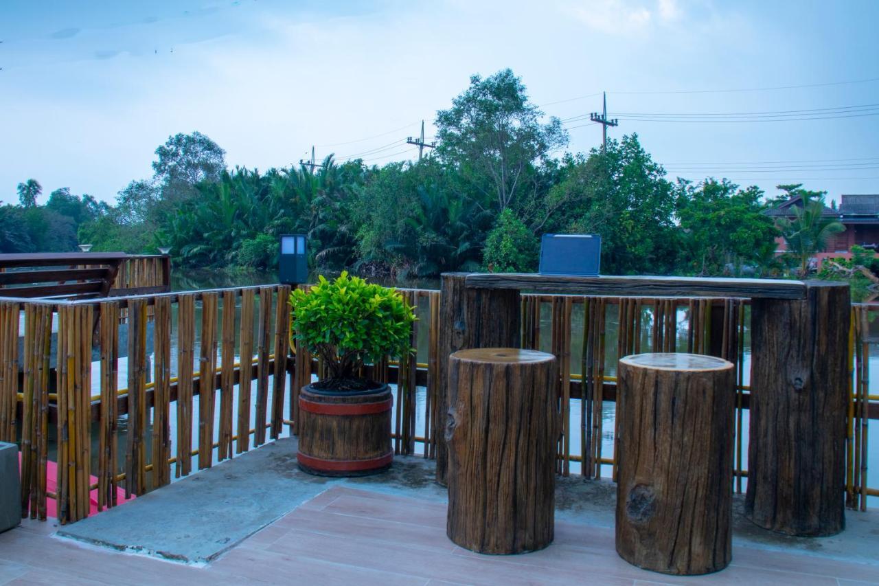 Yunoya Riverside Hotel Samut Songkhram