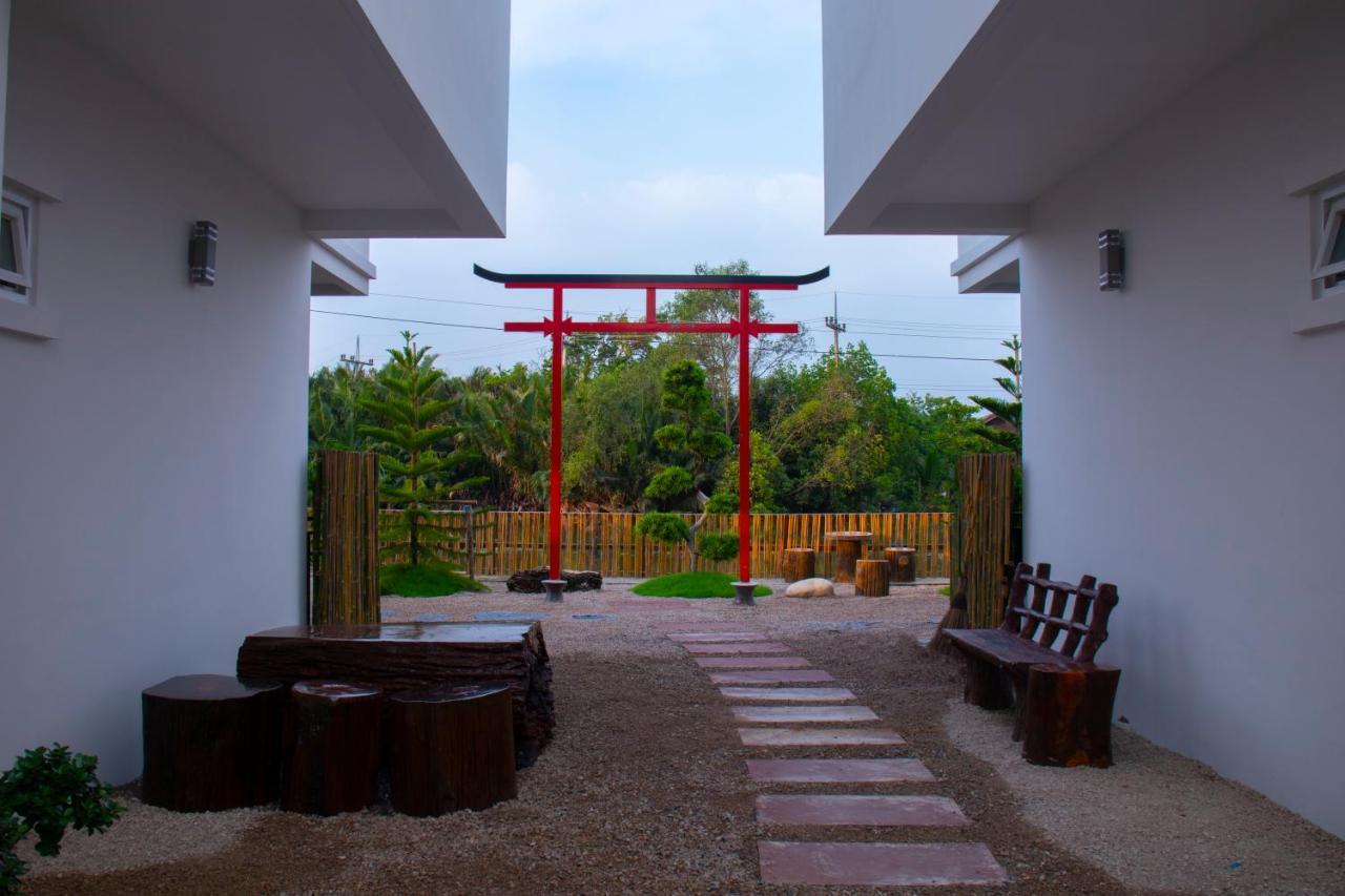 Yunoya Riverside 5*