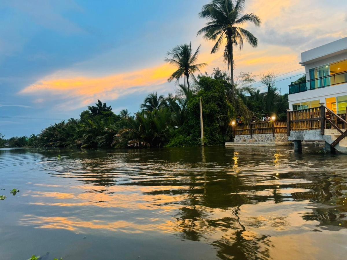 Yunoya Riverside Hotel Samut Songkhram