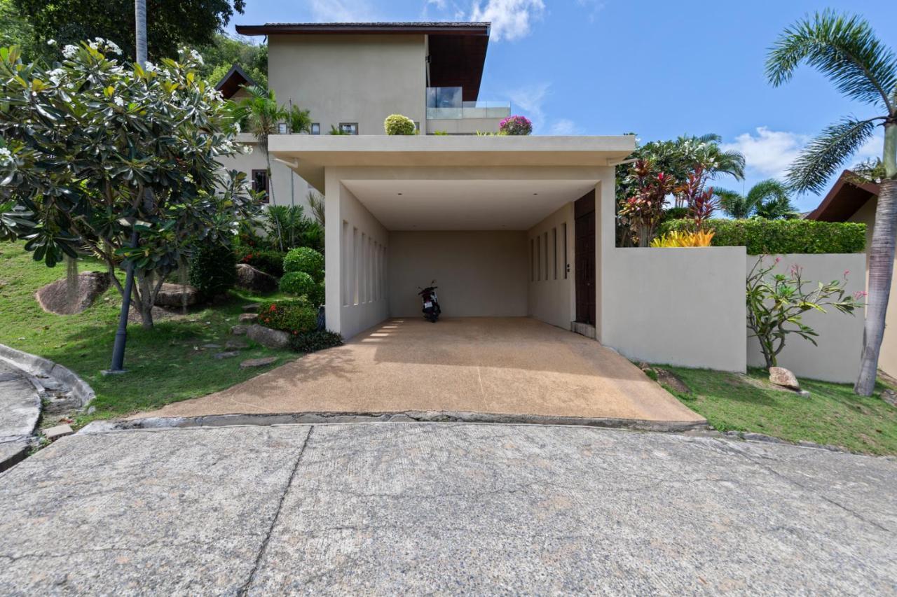 Villa Tiga - Cliffside Seaview Oasis