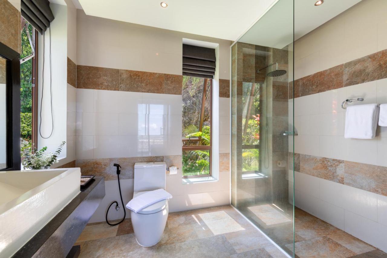 Villa Tiga - Cliffside Seaview Oasis