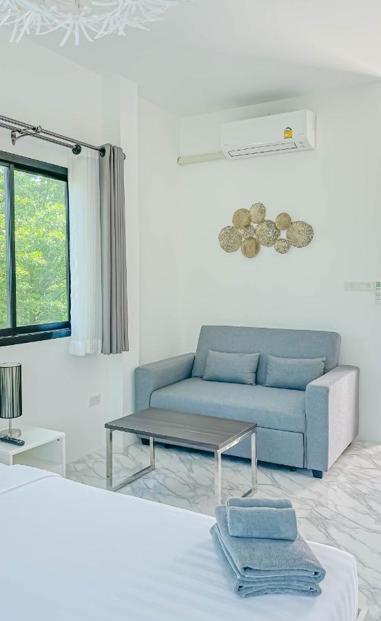 Z-beach Resort