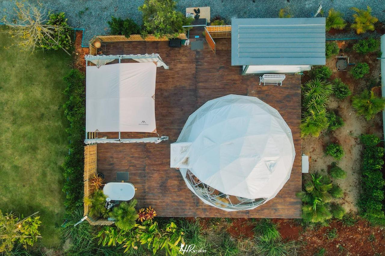 Luxury tent Chavallee *