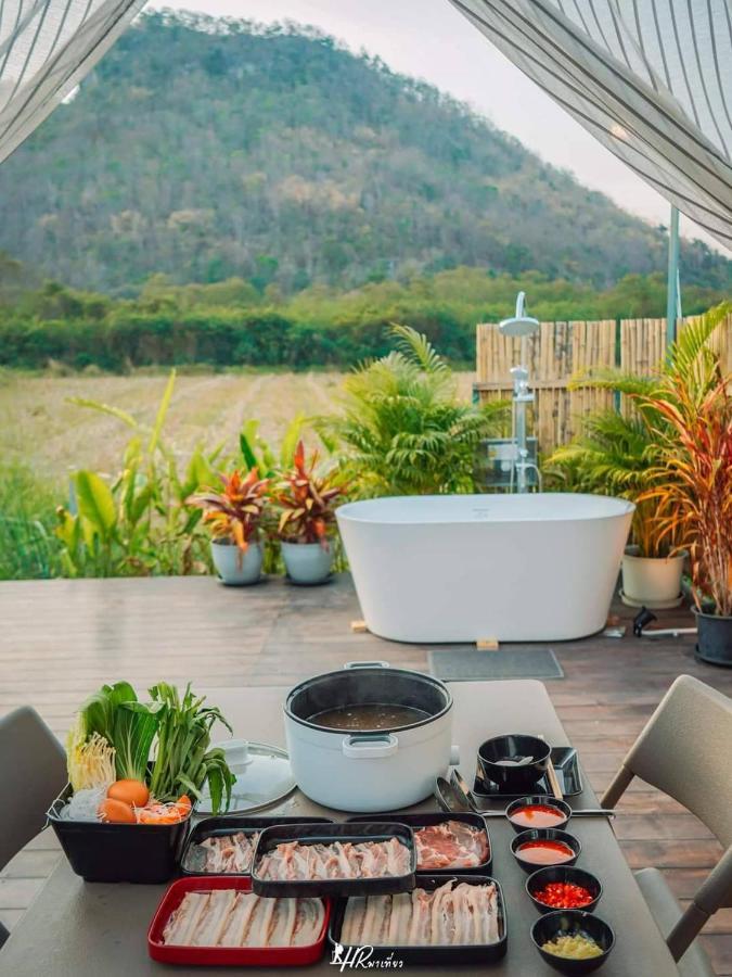 Luxury tent Chavallee