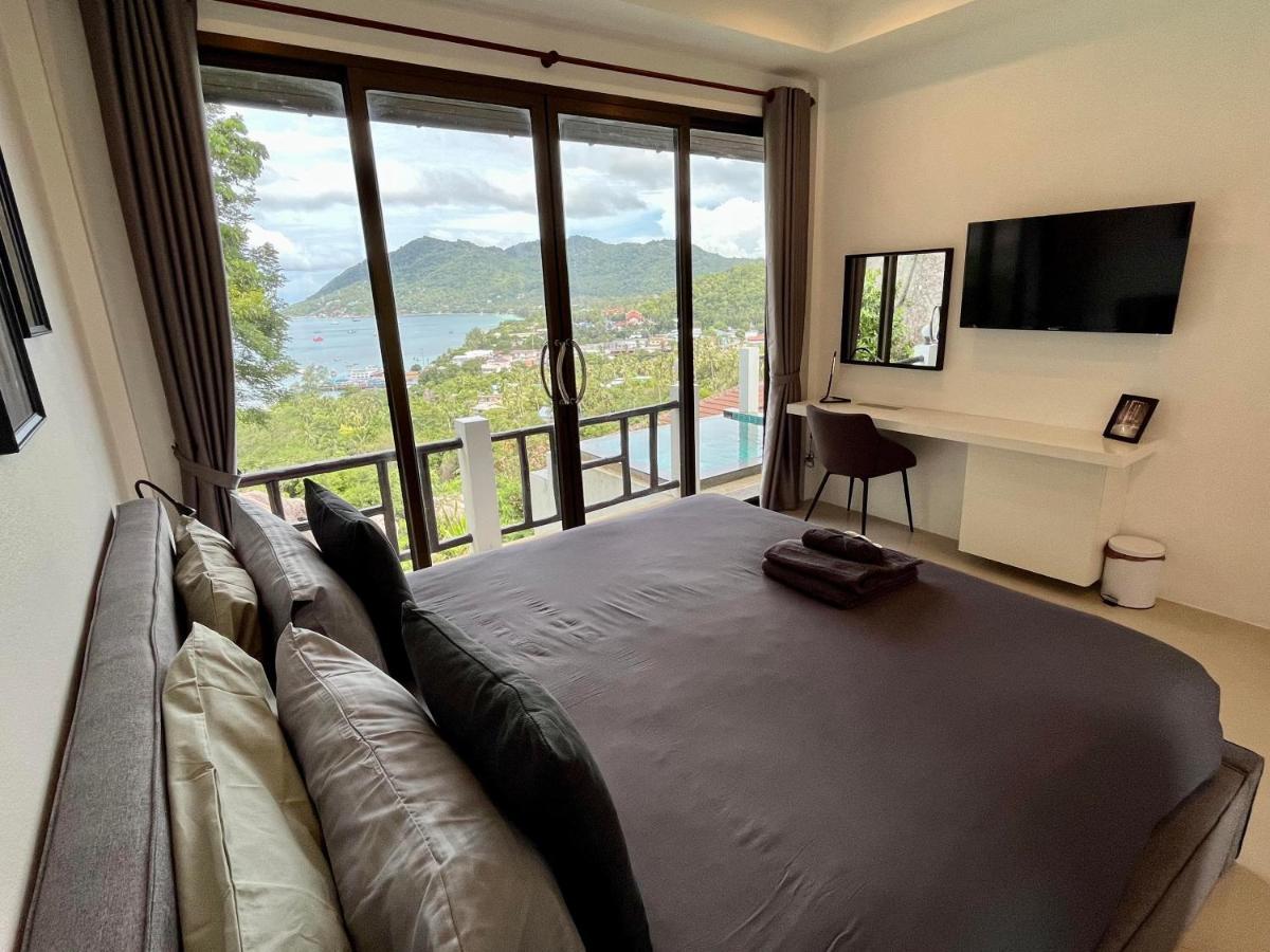 Harbour View Villa *