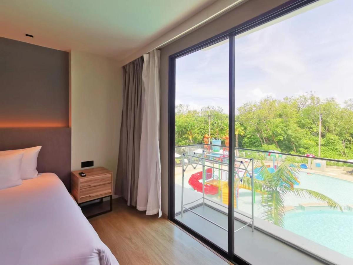 Water Park 200m Nai King Bedroom Aparthotel